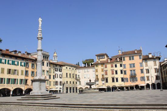 Piazza San Giacomo